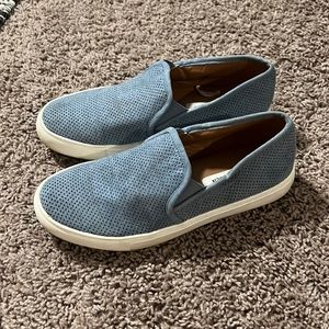 Steve Madden sneakers